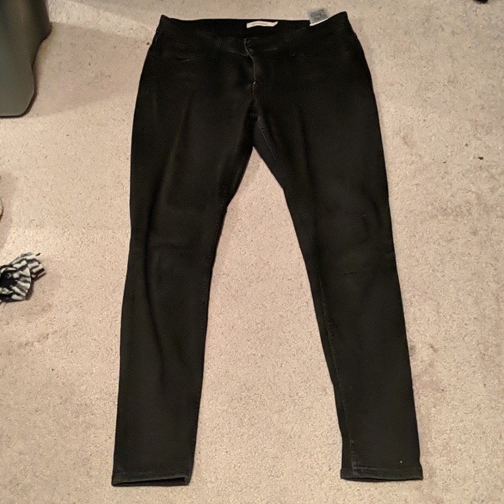 Levi's 535 Super Skinny Black Jeans